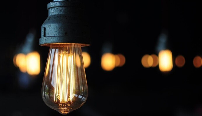 Аварійні відключення світла та невдалі спроби штурму ворога: онлайн подій в Україні 20 жовтня