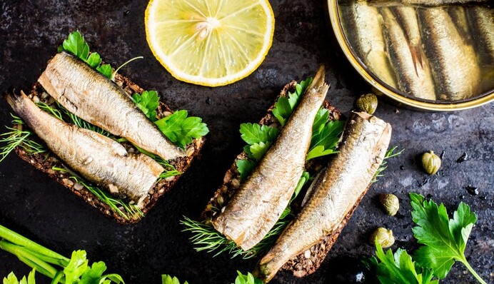 Варто бути уважнішими: поради щодо вибору рибних консервів