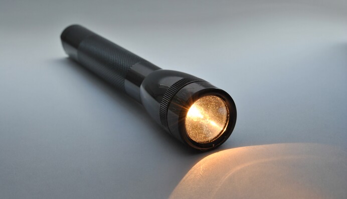 Вибираємо ліхтарик: які бувають і скільки зараз коштують