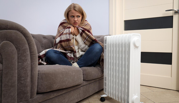 Як скоротити витрати на комуналку та зберегти тепло в будинку: прості лайфхаки