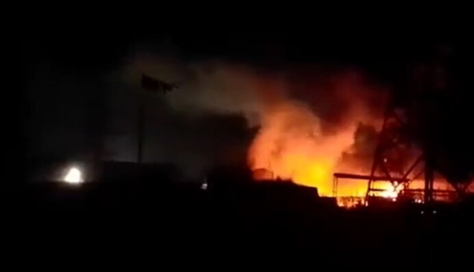 В России партизаны подожгли составы с горючим для военных: фото и видео