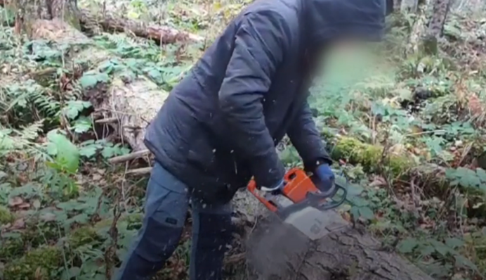 Росіянин пішов на незвичний крок, щоб втекти від мобілізації: відео