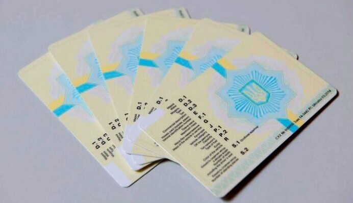 В Украине хотят поднять цены на получение водительских прав - рост будет ежегодным