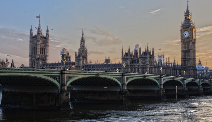 Варварство та помста: Британія відреагувала на ракетні удари по Польщі та Україні