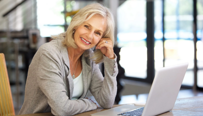 Достроковий вихід українців на пенсію: хто має право та які є нюанси