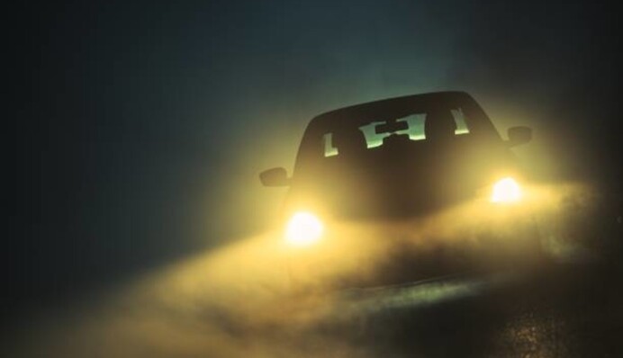 Как уберечься при тумане на дорогах: советы водителям