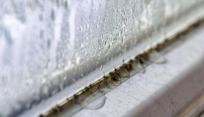 Появление конденсата на пластиковых окнах: причины, последствия и профилактика