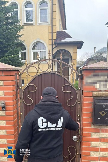 В Ивано-Франковске СБУ пришла "в гости" в храм Московского патриархата: фото