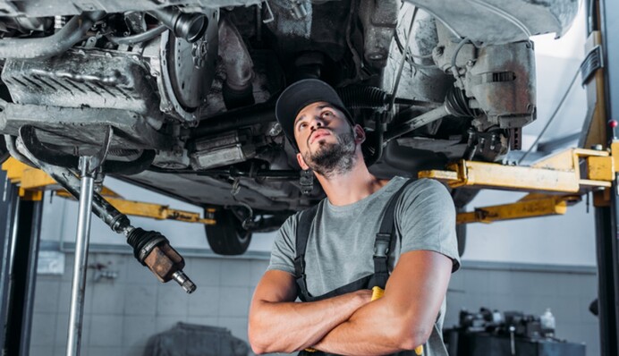 Техогляд повертається: кому в Україні не обов'язково його проходити