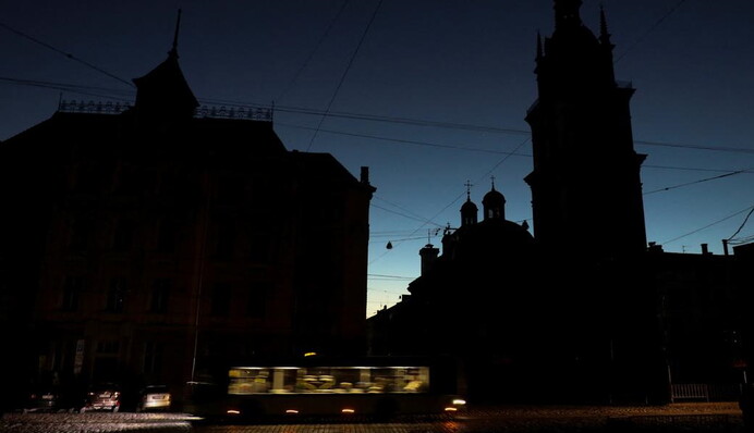 На Львівщині запровадили жорсткий графік відключення світла
