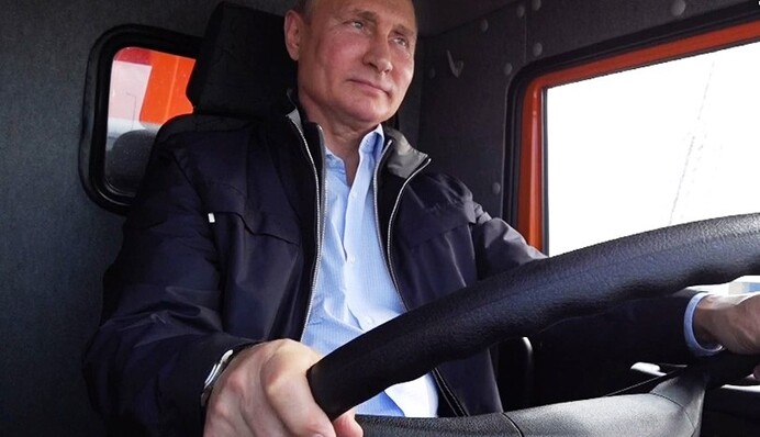 Был ли Путин на Крымском мосту: украинский военный сделал интересное предположение