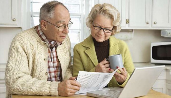 Как правильно рассчитать доплату за сверхстаж к пенсии: озвучен механизм