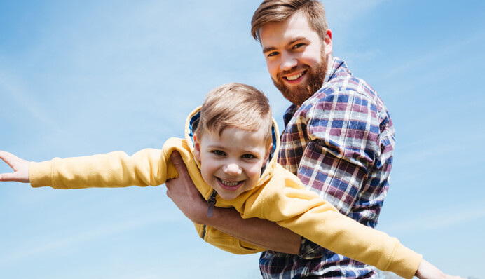 Дитина для них – головне: три імені, які носять найкращі татусі