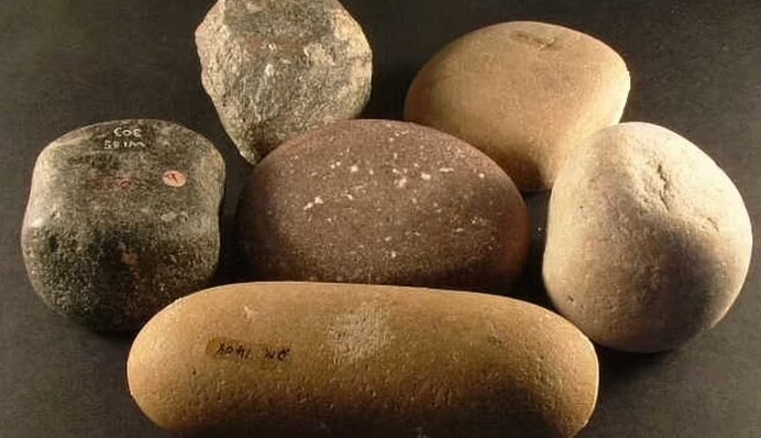 Содержат золото: ученые о обнаружили интересные древние находки возле Стоунхенджа