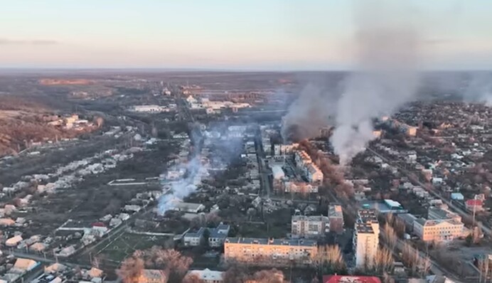 Что сейчас происходит в Бахмуте: видеорепортаж с линии фронта