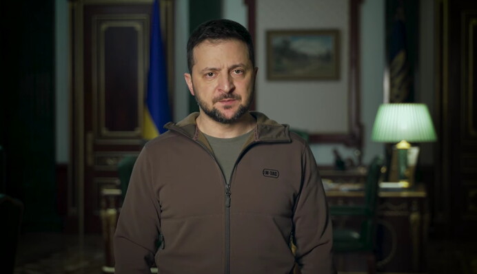 "Пам'ятайте, хто воює проти нас": Зеленський звернувся до українців із попередженням перед святами