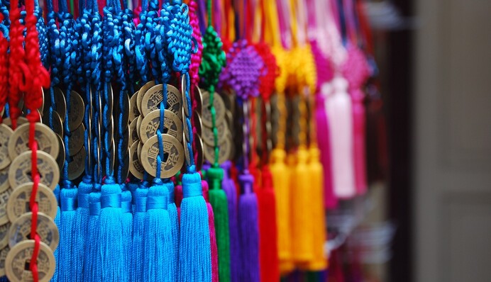 Достаточно одной монетки: специальное китайское гадание на 2023 год Кролика