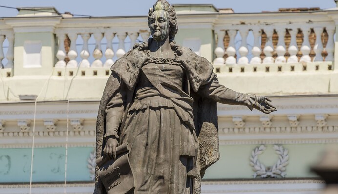 Прощай, Екатерина: в Одессе начали сносить скандальный памятник, фото и видео