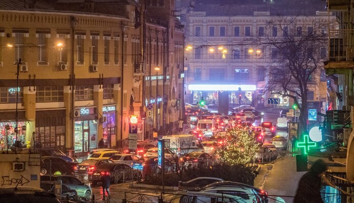 Киев возвращается к графикам: в ДТЭК заявили о переходе на плановые отключения