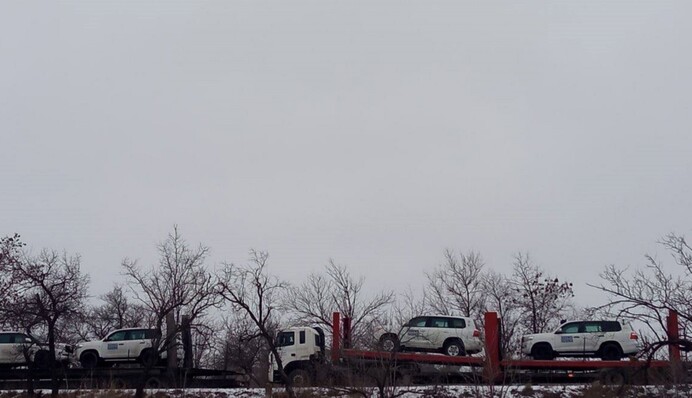 Росіяни готують провокацію: на окупованому Донбасі помітили машини з маркуванням ОБСЄ