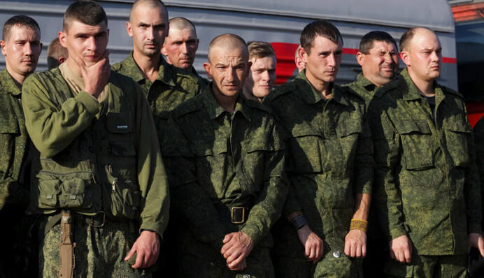 Война за льготы: сети повеселили проблемы у российских мобиков