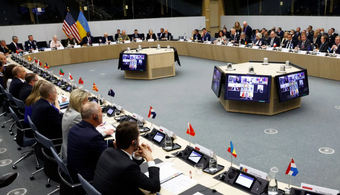 ​Поворотный 