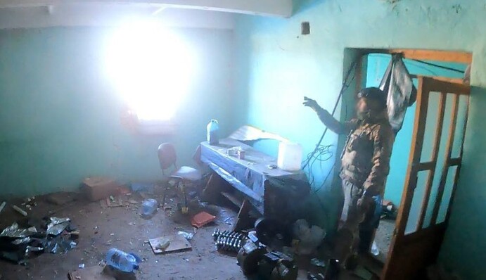 Розвідка боєм не вдалася: прикордонники знищують ворога у Бахмуті, фото