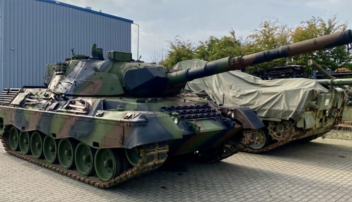 Все-таки поедут? Новый министр обороны Германии о поставках танков Leopard в Украину