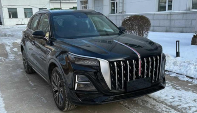 У мережу злили фото китайського клону Rolls-Royce Cullinan: коштуватиме в рази дешевше за оригінал