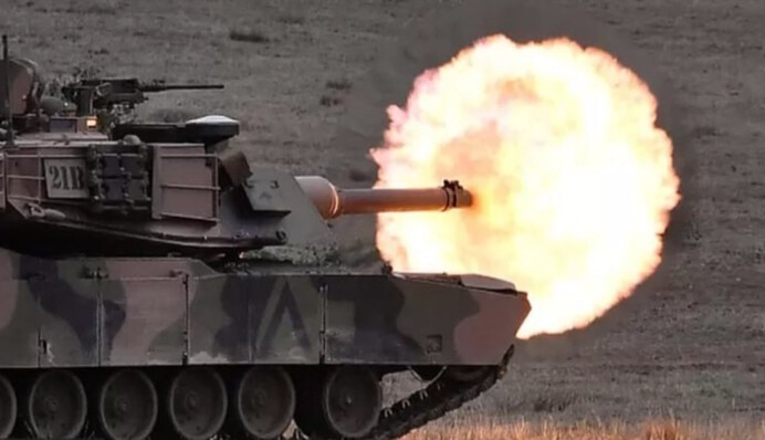 Болото, що з обличчям? Реакція керівництва України та українців на заяву Байдена про передачу Abrams