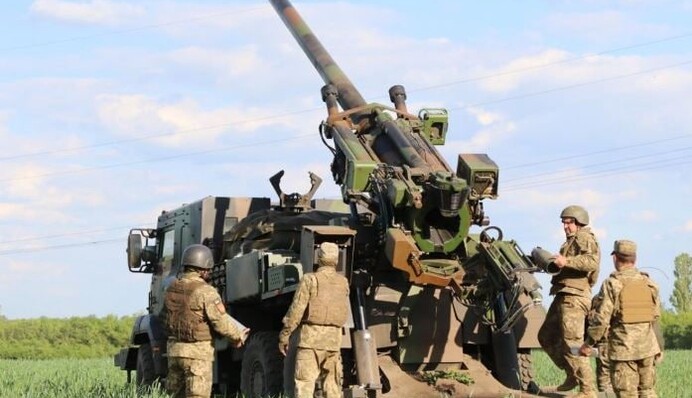 ​Город лежит как на ладони: ВСУ выжигают россиян в Соледаре