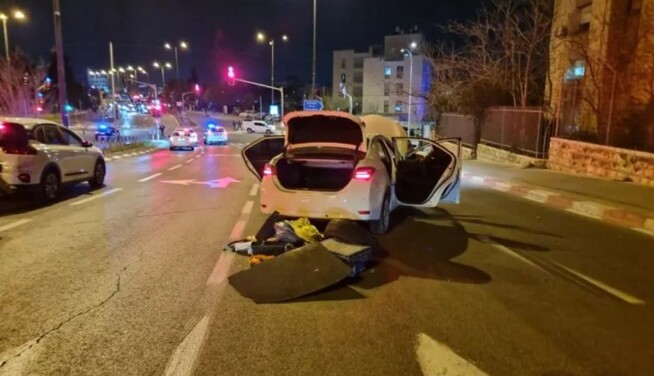 У Єрусалимі терорист розстріляв людей біля синагоги: є жертви