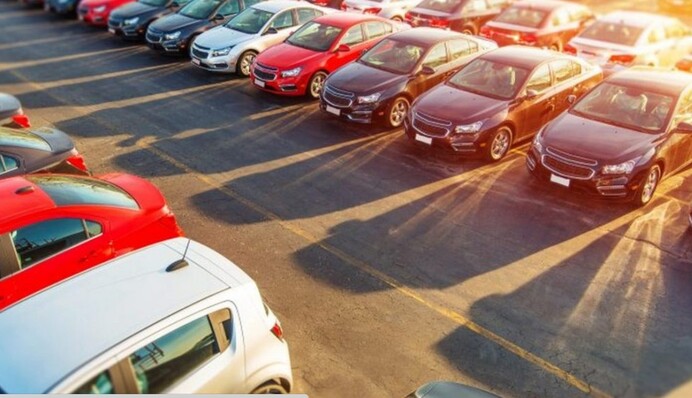 Не мали такої можливості: кому в Україні хочуть дозволити ввезення авто без розмитнення