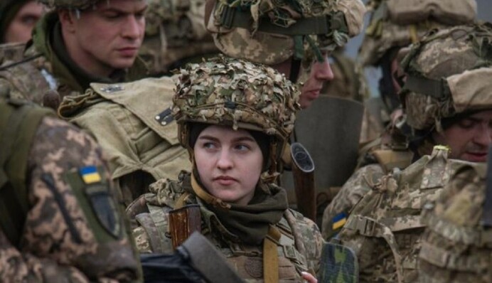 Нові правила військового обліку для жінок: хто має на нього стати