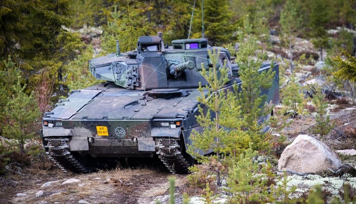 Норвегія може передати Україні бойові машини CV90: фото, відео та особливості