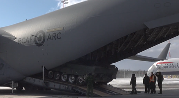 Перший пішов: Канада відправила танк Leopard до України, відео