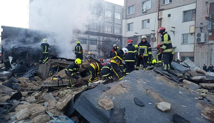 Погибло 4 человека, 5 спасено: новые данные о взрыве в Киеве