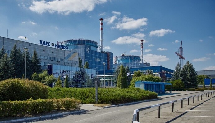 Из-за обстрела 10 февраля остановил работу блок Хмельницкой АЭС