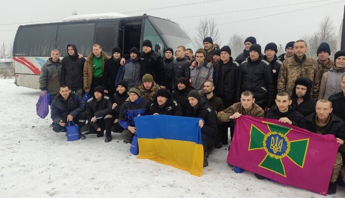 Сколько украинцев вернулось из российского плена с 24 февраля: наглядная хронология обмена