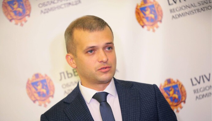 Корупція у міністерстві інфраструктури: Лозинського взято під варту