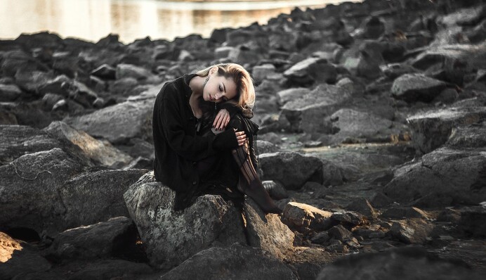 Синдром годовщины: психолог рассказал, как справиться с тревогой перед 24 февраля