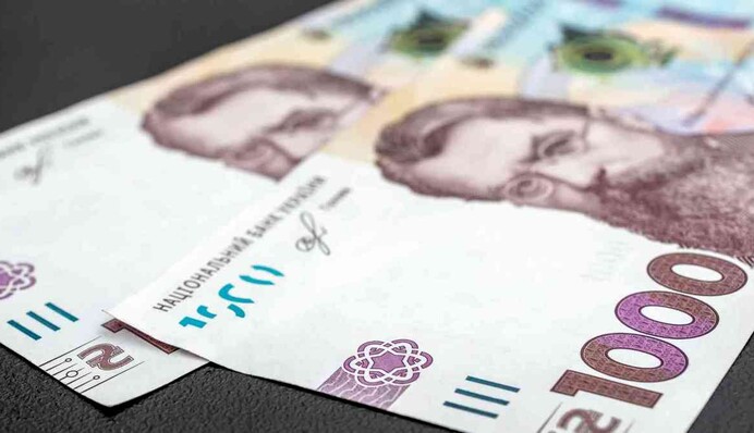 Касается безработных или малообеспеченных: государство выплатит украинцам по 100 тысяч