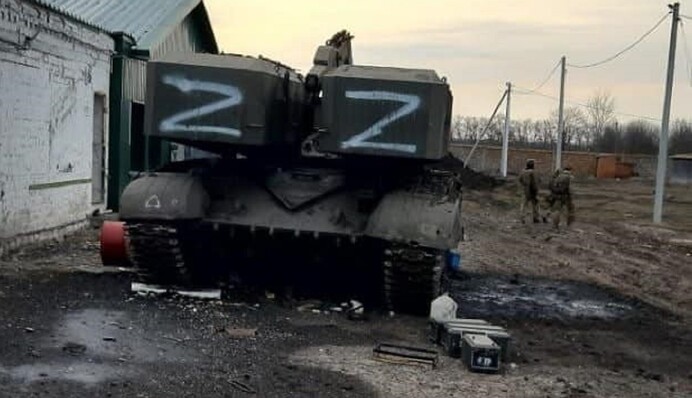 В Мариуполе произошла мощная "бавовна" - у оккупантов крупные потери: фото и видео