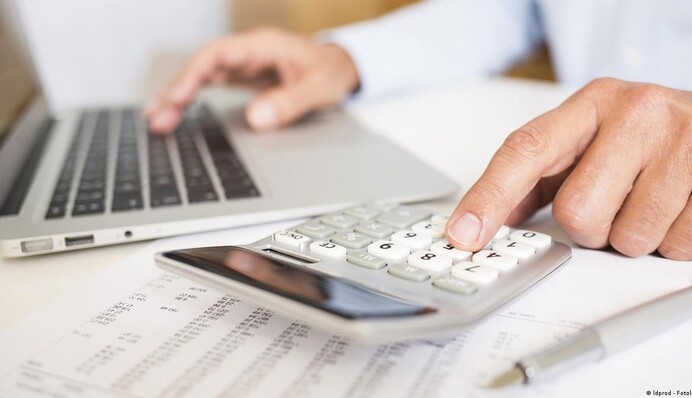 Як оформити пенсію, не стоячи у черзі: роз'яснення ПФУ