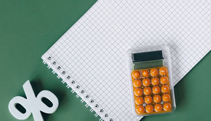 Дохід від оренди житла і не лише: кому з українців потрібно заповнити декларацію у 2023 році