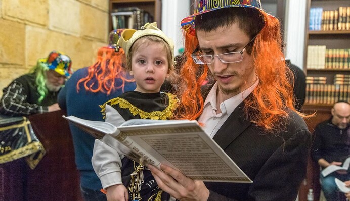 Пурим 2023: как появился праздник, традиции и что нельзя делать