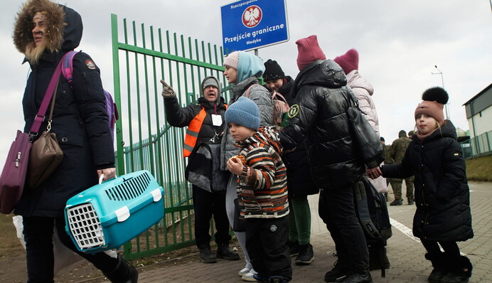 Нужно успеть до 1 мая: кому в Украине нужно подавать декларацию о доходах