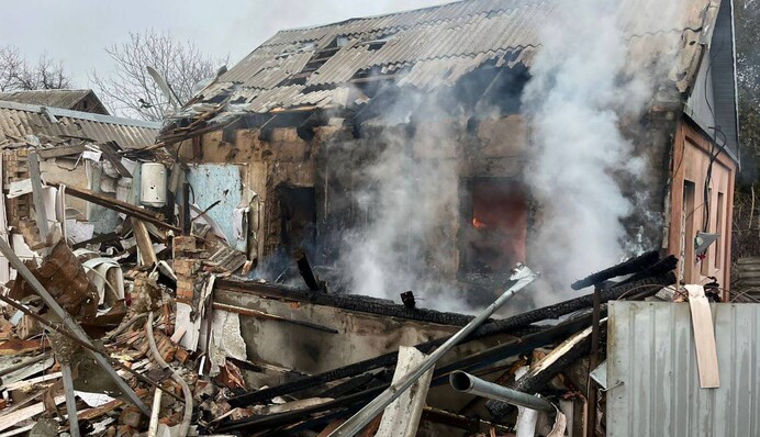 Росіяни вдарили по житлових будинках у Марганці: фото та дані про загиблих