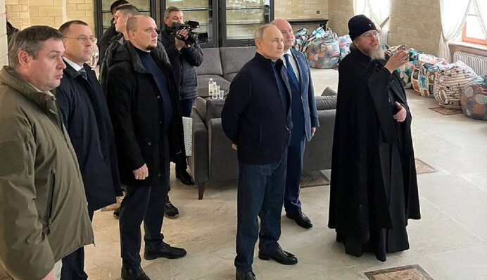 Путин приехал в Крым в годовщину его захвата: фото, видео и подробности