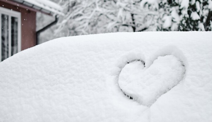 Украину накроют последние мартовские снегопады: даты и карта погоды